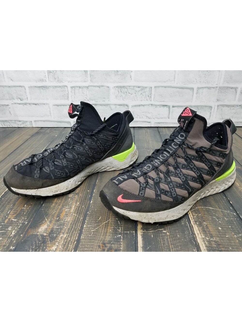 NIKE ACG React Terra Gobe BV6344-202 Ridgerock / Flash Crimson Men's Size 11